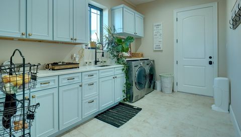 9033 Quarry Hill Ct
