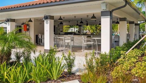 5048 Shoreway Loop