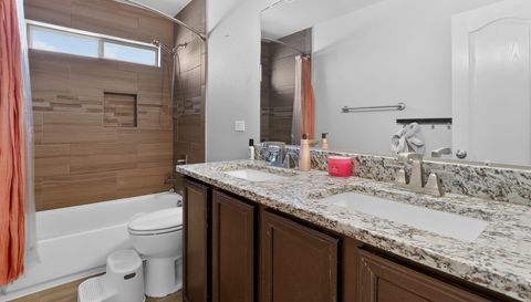 14462 Jaclyn Marie St