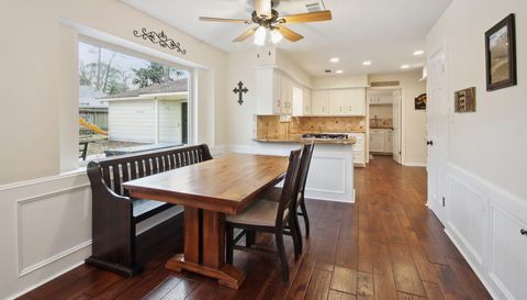 2406 Silver Falls Dr