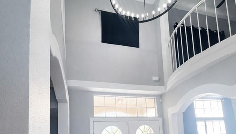 7823 Shane Ct