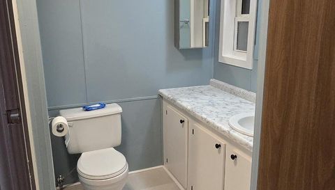 5635 N Seagull Dr NE