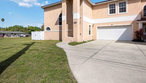 1621 DR MARTIN LUTHER KING WAY