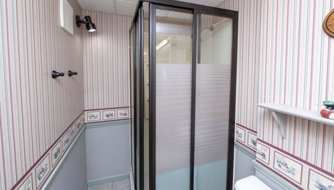 8125 Spring Valley Road