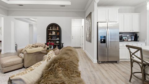 36 Pne Lk Dr