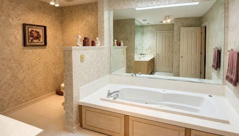 22420 Woodfield Trail