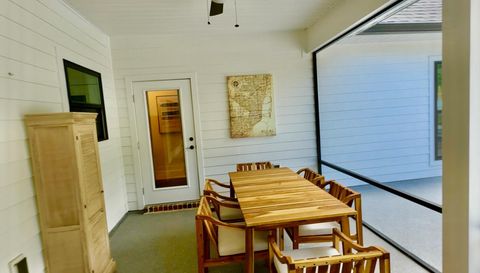 3395 Mariana Oaks Dr