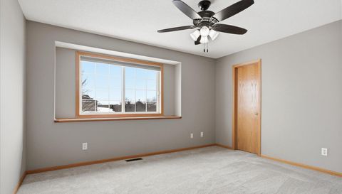 11462 Elmwood Avenue N