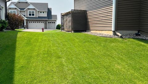 5928 Pinnacle Circle NE