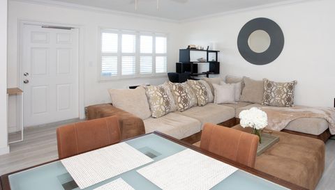 1850 S Ocean Dr APT 305