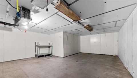 701 E Pearce Boulevard