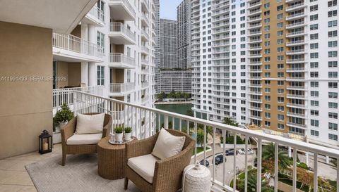 701 Brickell Key Blvd