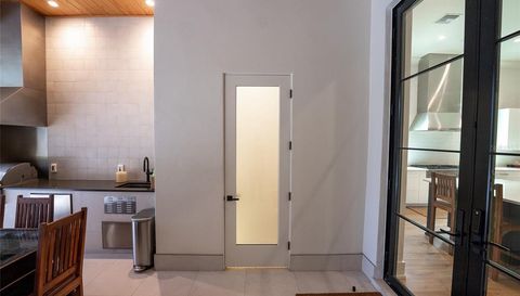 1220 DELANEY PARK DRIVE