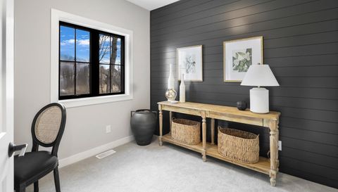 10149 Upper 196th Way W