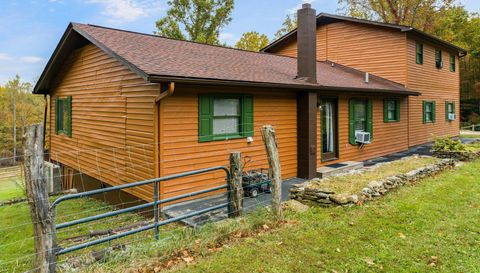 540 Duncan Creek Rd