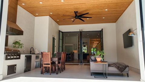 1220 DELANEY PARK DRIVE