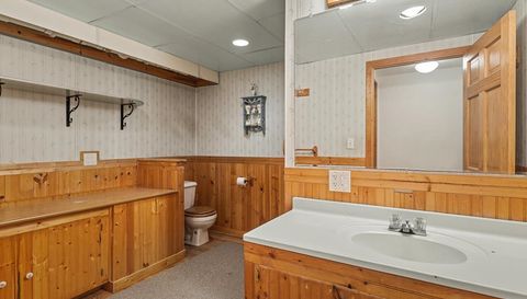 1248 S Lawler Avenue