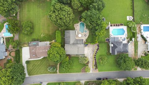 530 Saddle Creek Cir