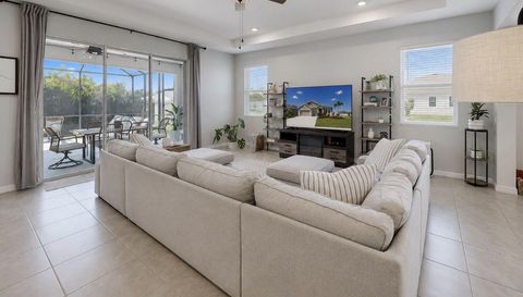 11043 Tamarack Pl