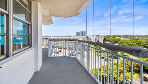 18011 Biscayne Blvd