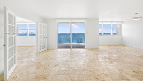 1420 Brickell Bay Dr