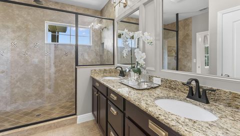 11732 Casa Lago Ln
