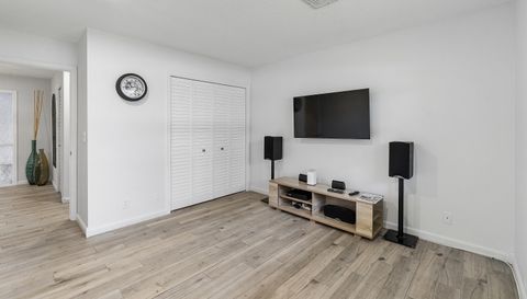 415 Pine Tree Court Court