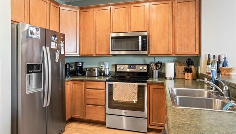 10910 Goodhue Street NE