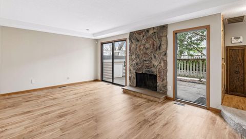 1318 Landmark Trail N
