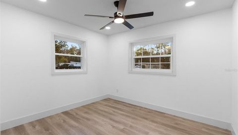 105 Clyde Ave
