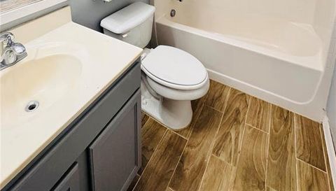 2050 CORNER GLEN DRIVE