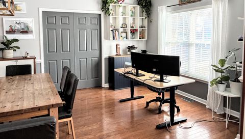 226 N Orchard Farms Ave