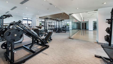 300 Sunny Isles Blvd