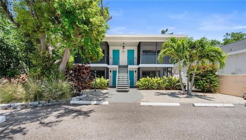1739 SIESTA DRIVE