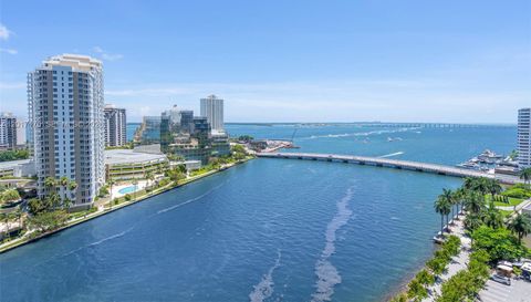 495 Brickell Ave