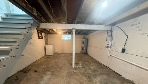 2129 White Ave