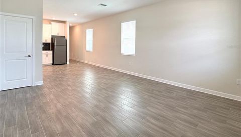 2638 CAMDEN PARK LOOP