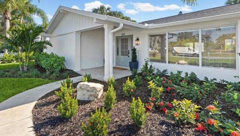 819 JACARANDA