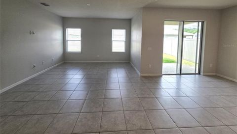 10156 AGAVE COURT