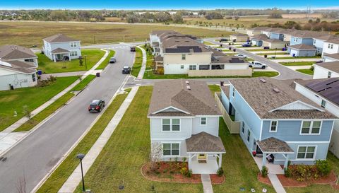 1823 Summer Serenity Dr
