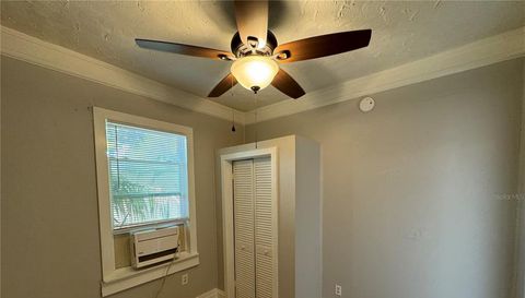 7306 EARLWOOD AVENUE