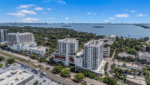 3900 Biscayne Blvd