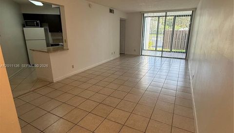 210 Lake Pointe Dr