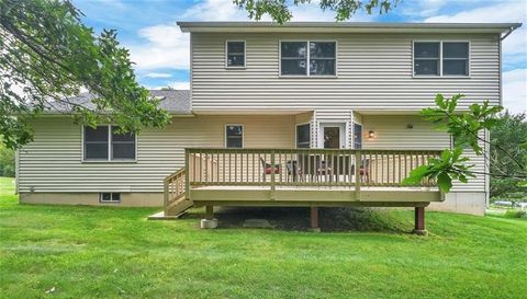 2 Whitman Pl