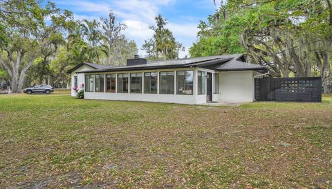 5374 Crooked Oak Cir