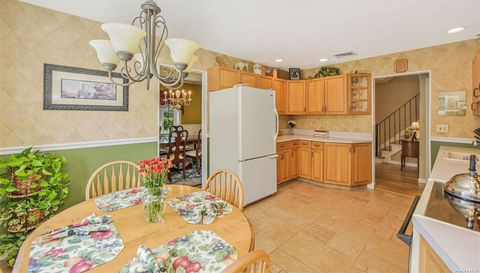 3 Yarmouth Ln