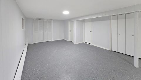 4743 S Keeler Avenue