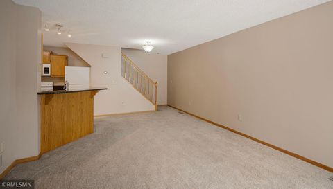 4075 Wilshire Circle