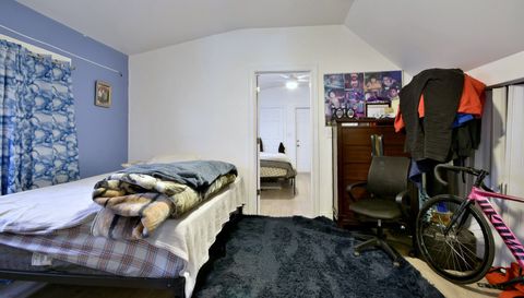 1814 N Sawyer Avenue