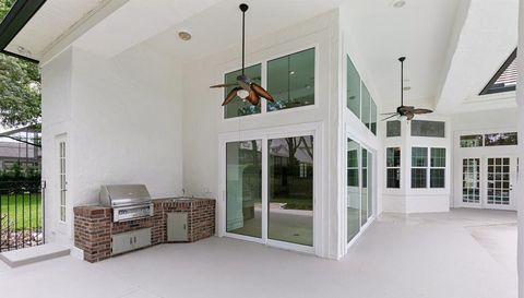 9017 GREAT HERON CIRCLE
